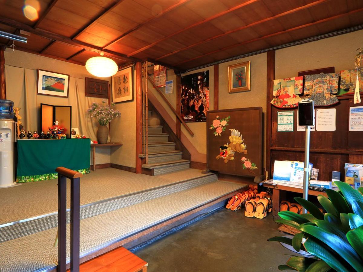 Ougiya Ryokan Toyooka  Bagian luar foto